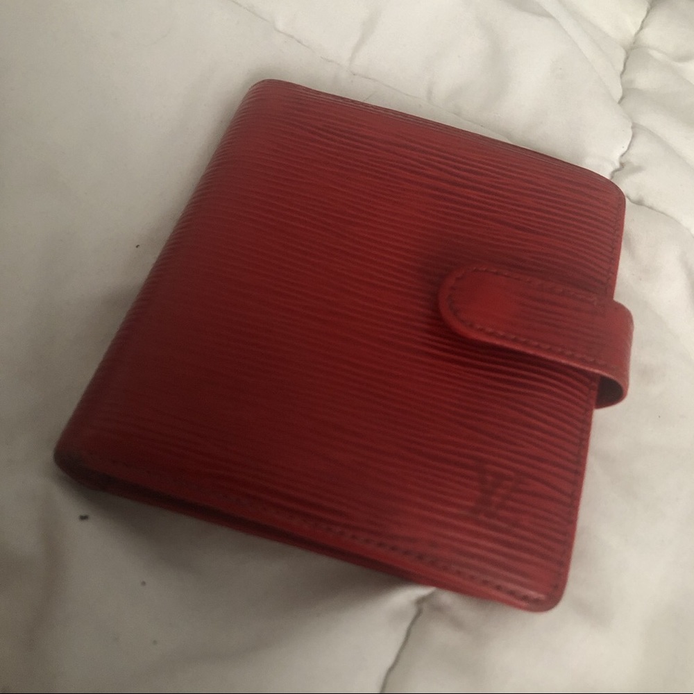 vintage louis vutton wallet